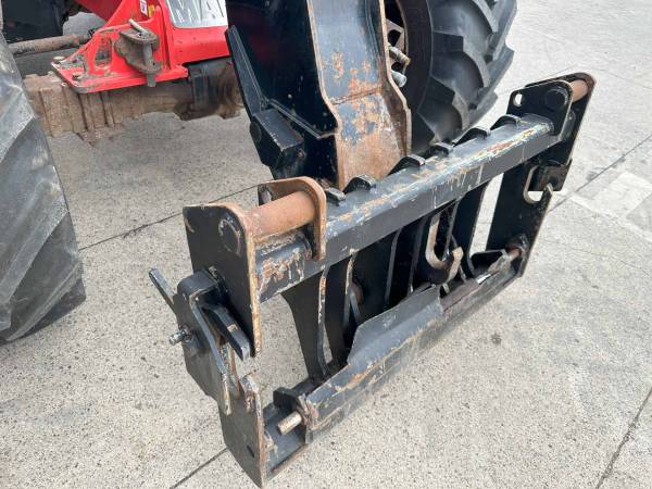 Навантажувач Manitou MLT 741-140V+ (2017)