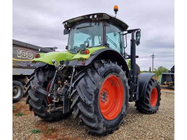 Трактор Claas Axion 810 (2018)