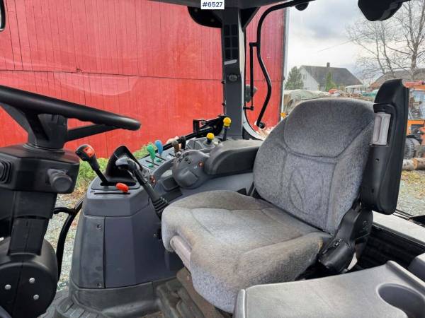 Трактор New Holland TS 135A (2007)