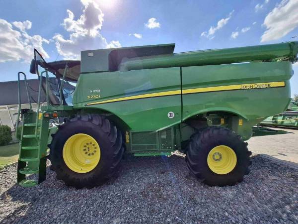 Комбайн John Deere S770 (2017)