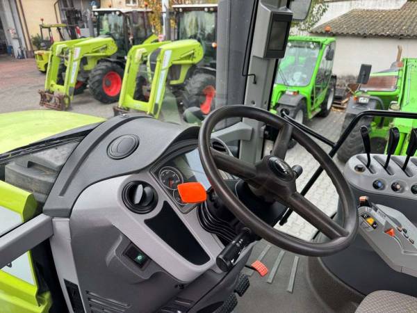 Трактор Claas Axion 850 (2009)