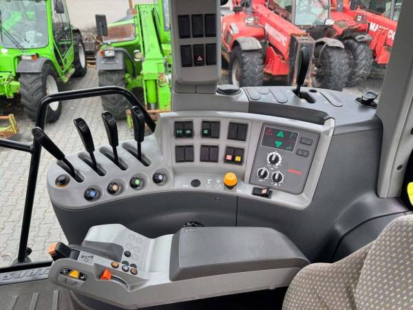 Трактор Claas Axion 850 (2009)