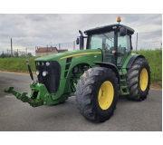 Трактор John Deere 8320R
