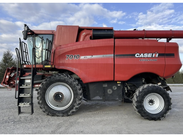 Комбайн Case IH 7010 Axial Flow (2009)