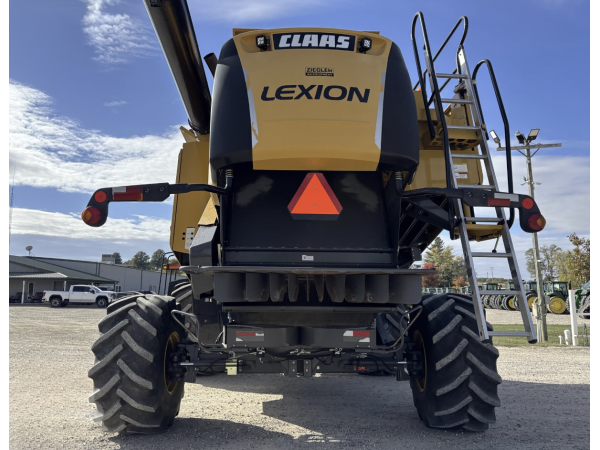 Комбайн Claas Lexion 740 (2012)