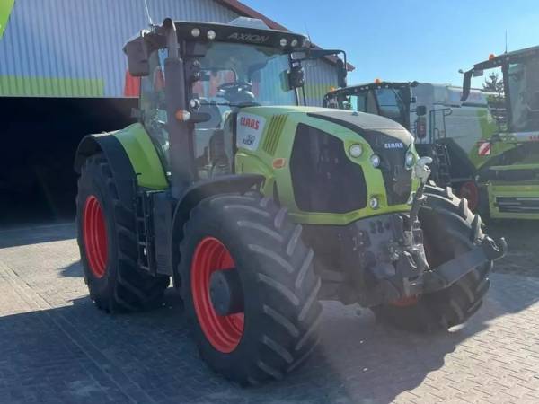Трактор Claas Axion 830 (2014)