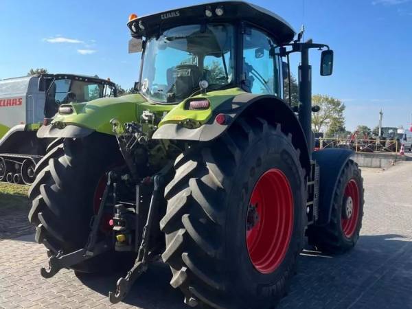 Трактор Claas Axion 830 (2014)