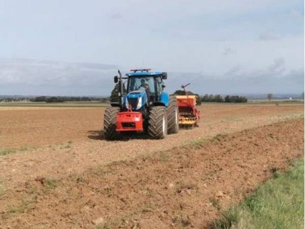 Трактор New Holland T7040 (2009)