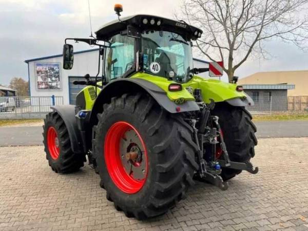 Трактор Claas Axion 830 (2023)