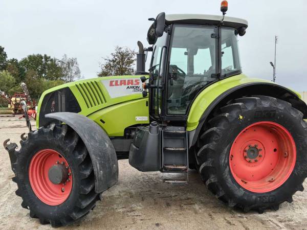 Трактор Claas Axion 820 (2008)