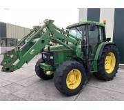 Трактор John Deere 6200