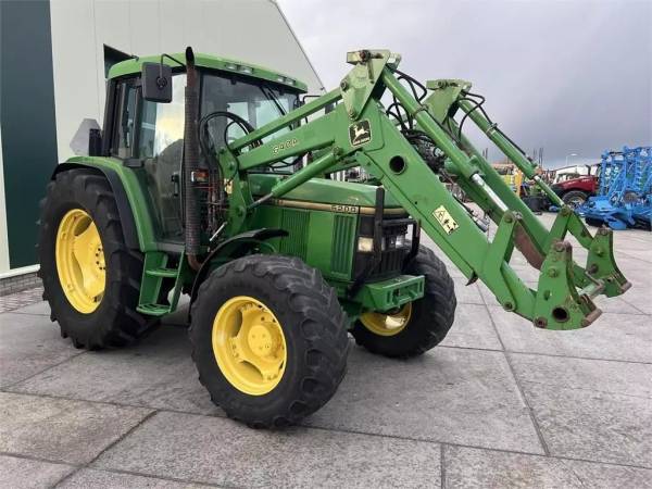 Трактор John Deere 6200 (1995)