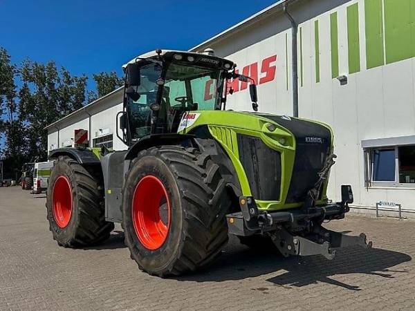 Трактор Claas Xerion 4500 (2016)