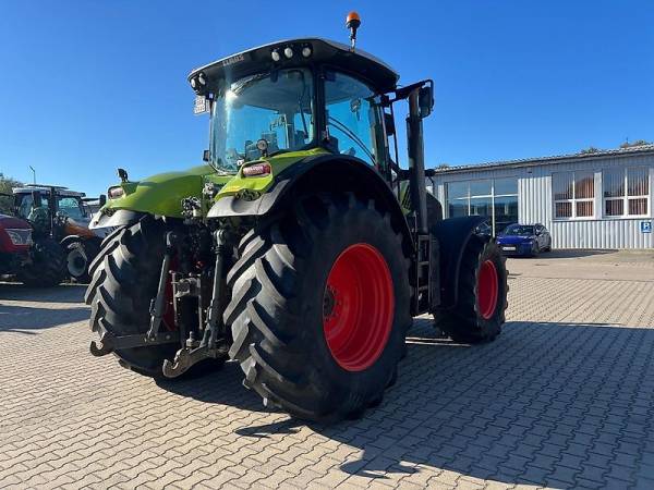 Трактор Claas Axion 810 (2016)