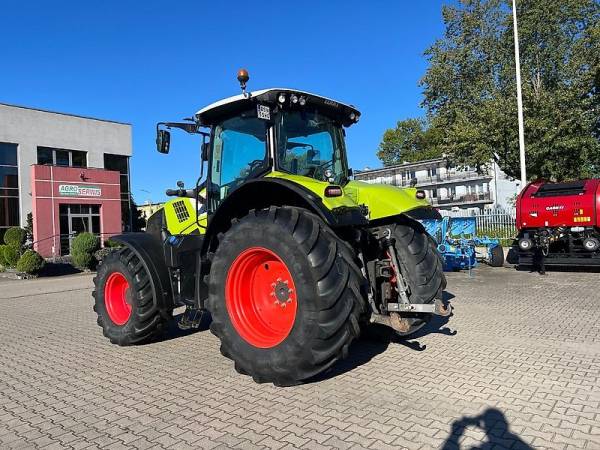 Трактор Claas Axion 810 (2016)