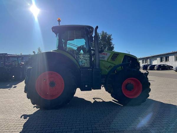 Трактор Claas Axion 810 (2016)