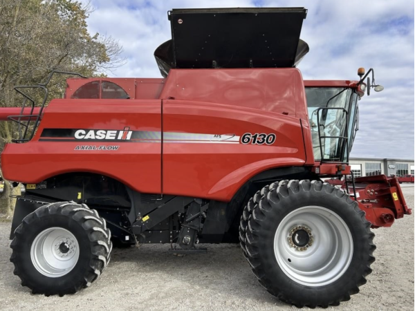 Комбайн Case IH 6130 (2012)