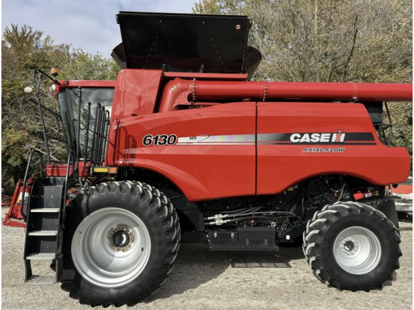 Комбайн Case IH 6130 (2012)