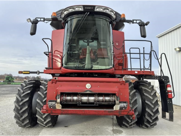Комбайн Case IH 7230 (2013)