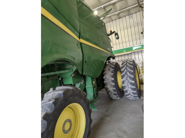 Комбайн John Deere S660 (2012)