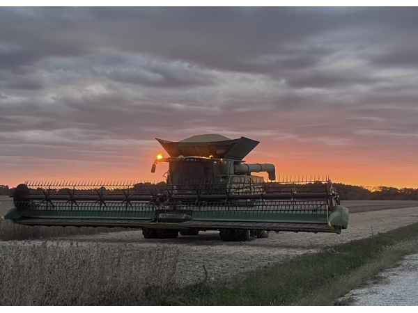 Комбайн John Deere S780 (2019)