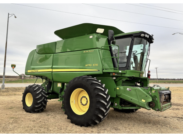 Комбайн John Deere 9770 STS (2011)