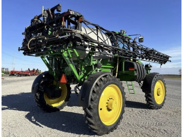 Самоходный опрыскиватель John Deere 4830 (2014)