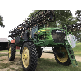 Самоходный опрыскиватель John Deere 4830 (2009)
