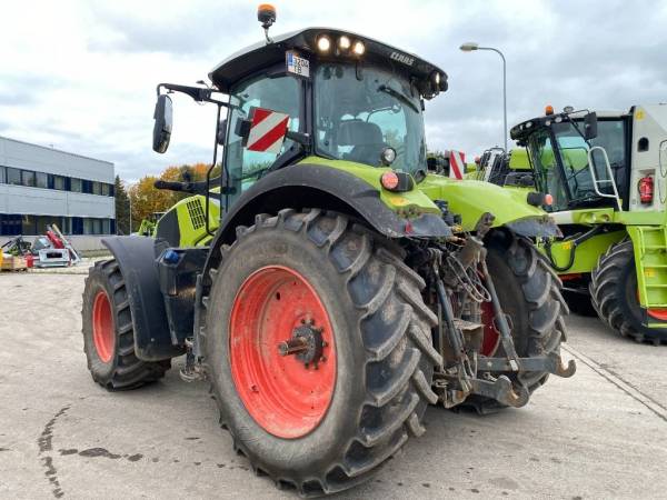 Трактор Claas Axion 830 (2020)