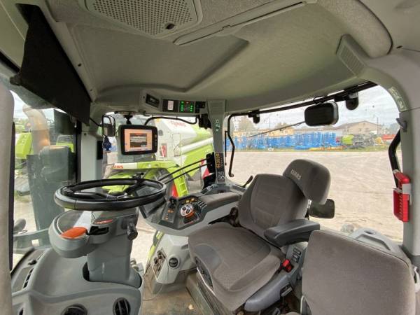 Трактор Claas Axion 830 (2020)