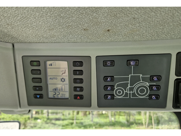 Трактор Claas Axion 830 (2014)