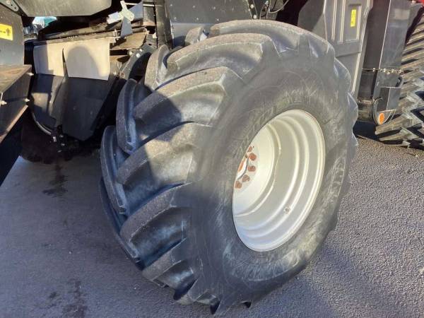 Комбайн Case IH Axial-Flow 8230 (2013)