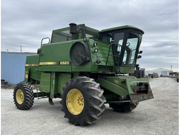 Комбайн John Deere 6620 TITAN II (1985)