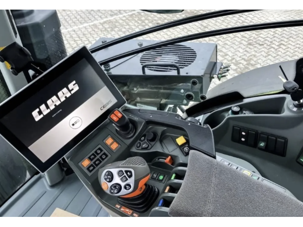 Трактор Claas Axion 960 (2022)