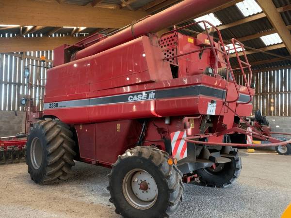 Комбайн Case IH 2388 Axial-Flow (2005)