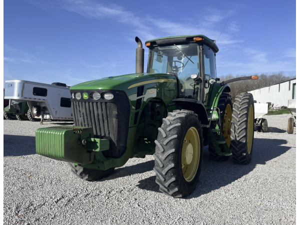 Трактор John Deere 8230 (2008)