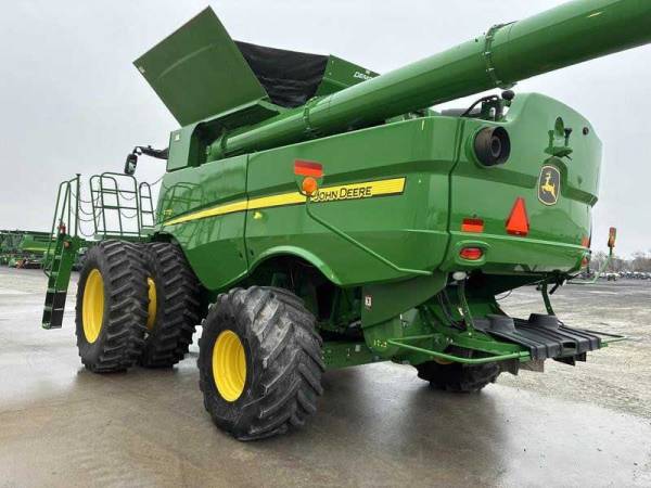 Комбайн John Deere S770 (2021)