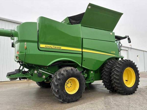 Комбайн John Deere S770 (2021)