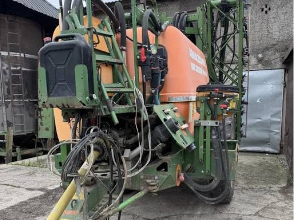 Причіпний обприскувач Amazone UG 3000 Nova (2006)