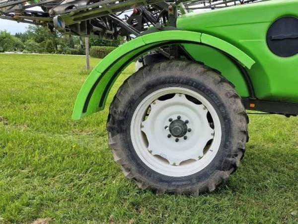 Причіпний обприскувач Tecnoma Fortis 3324 (2008)