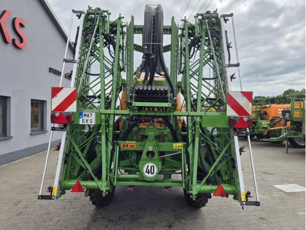 Причіпний обприскувач Amazone UG 3000 (2010)
