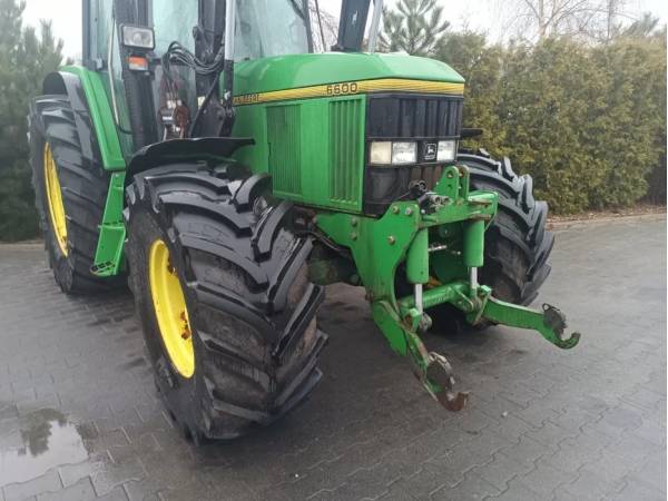 Трактор John Deere 6600 (1994)