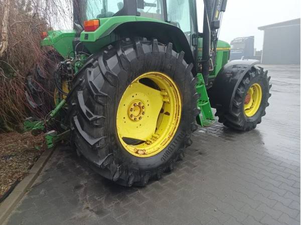 Трактор John Deere 6600 (1994)