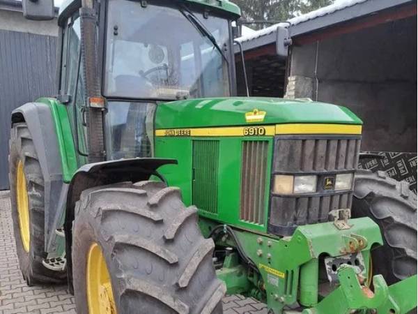 Трактор John Deere 6910S (2001)