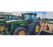Трактор John Deere 8100
