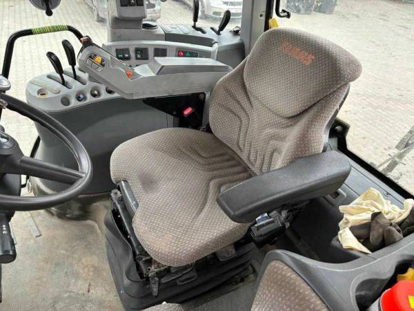 Трактор Claas Arion 640 (2011)