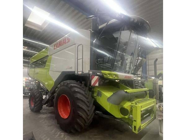Комбайн Claas Lexion 5300 (2022)