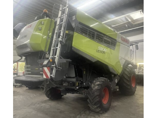 Комбайн Claas Lexion 5300 (2022)