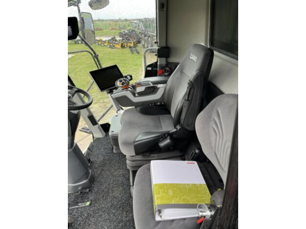 Комбайн Claas Lexion 5300 (2022)