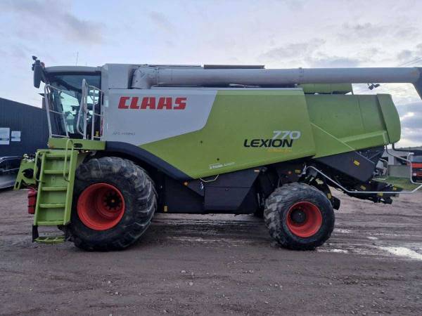 Комбайн Claas Lexion 770 (2011)